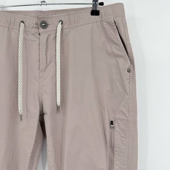 Vuori Womens Ripstop DuraTerra Pant in Hazel Mauve Size XL - Picture 9 of 12